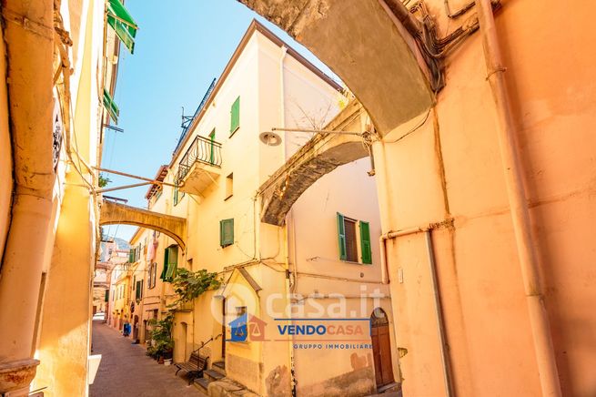 Appartamento in residenziale in Via Isabella Novaro