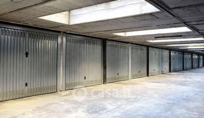 Box/posto auto in residenziale in Via Giuseppe Garibaldi 77