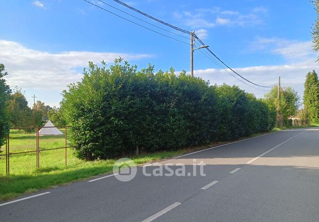 Terreno agricolo in commerciale in bozza al ponte