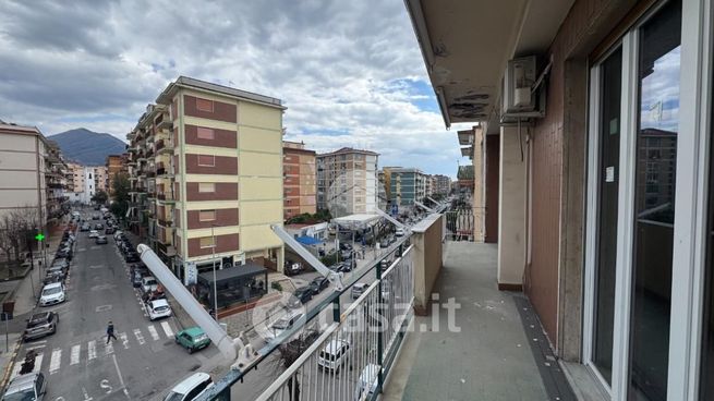 Appartamento in residenziale in Via Alessandro Manzoni 149