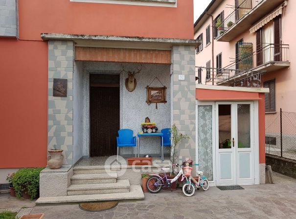 Casa indipendente in residenziale in Via Gramsci 37