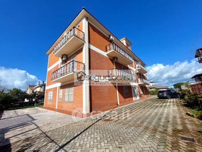 Appartamento in residenziale in Via Giuseppe Costetti 46