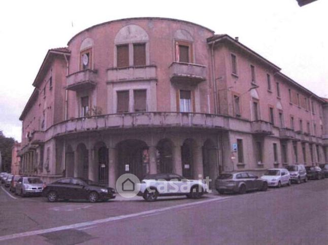 Appartamento in residenziale in Via A. Manzoni 67