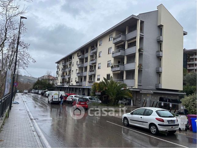 Box/posto auto in residenziale in Via Colle Innamorati 7