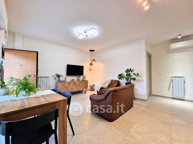 Appartamento in residenziale in Via San Rocco 138