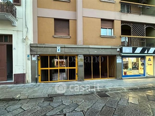 Garage/posto auto in residenziale in Via Roma