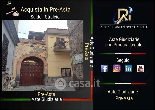 Appartamento in residenziale in Via V. de Paola 12