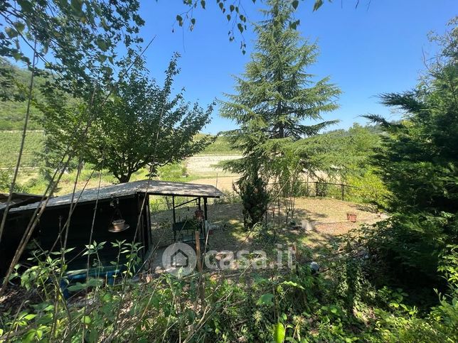Terreno agricolo in commerciale in Strada Circonvallazione