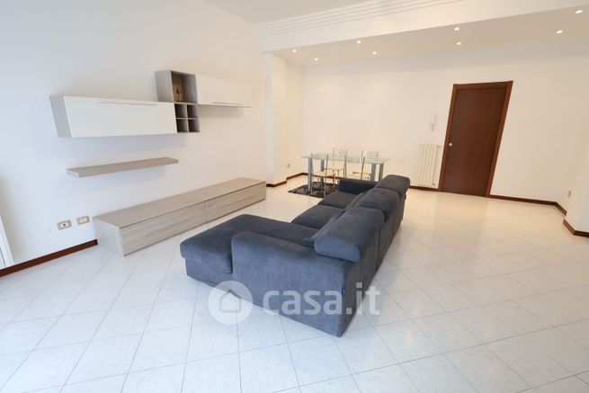 Appartamento in residenziale in Via Arrigo Boito