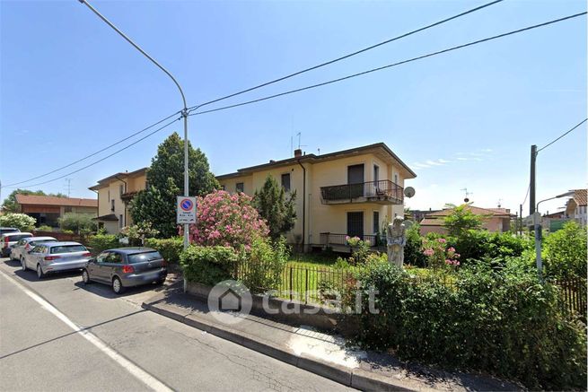 Appartamento in residenziale in Via Alcide De Gasperi 132