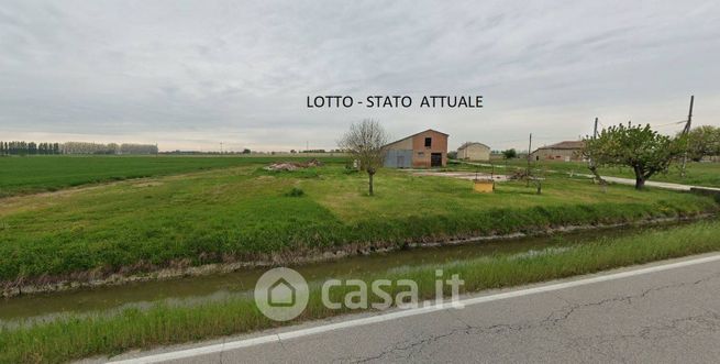 Terreno edificabile in residenziale in Via Coronella