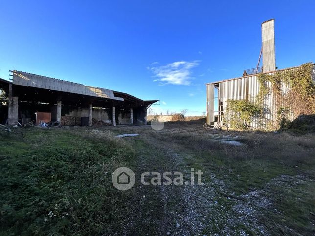 Rustico/casale in residenziale in Via Francesco Galantino 72