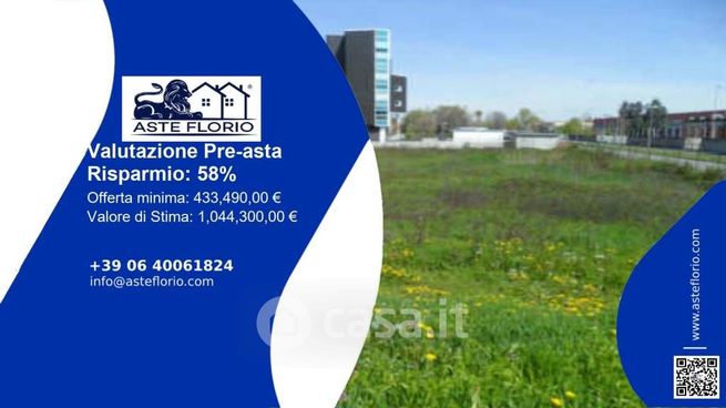 Terreno agricolo in commerciale in Via Michelangelo Buonarroti