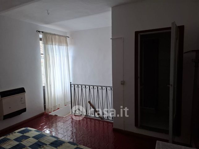 Appartamento in residenziale in Via P. Longo