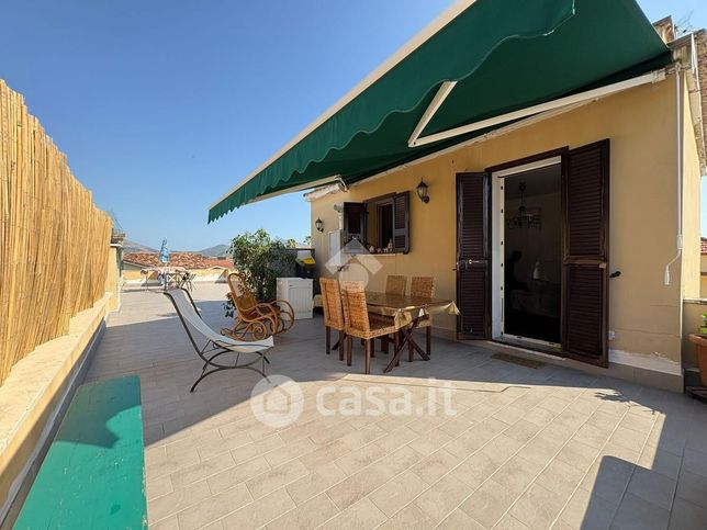 Appartamento in residenziale in Via Agostino de Pretis 24 b
