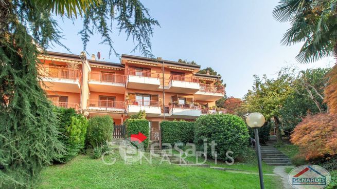 Appartamento in residenziale in Via Lugano 18