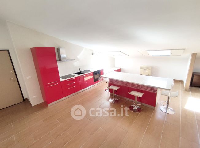 Appartamento in residenziale in Via Pagliette 1 A