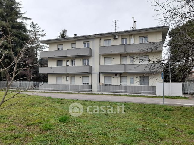 Appartamento in residenziale in Via Alberto da Giussano 19