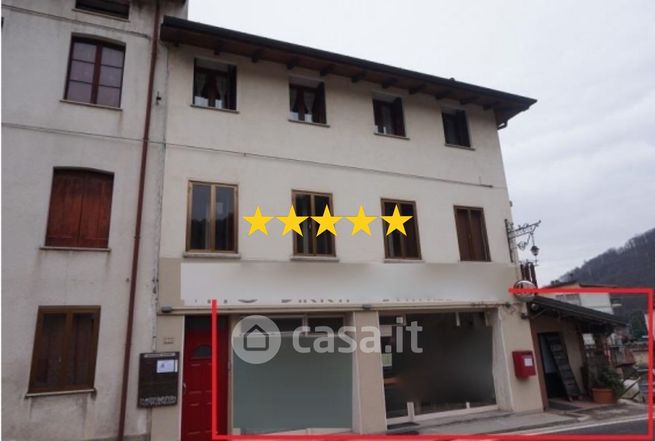 Appartamento in residenziale in Via Gisbenti