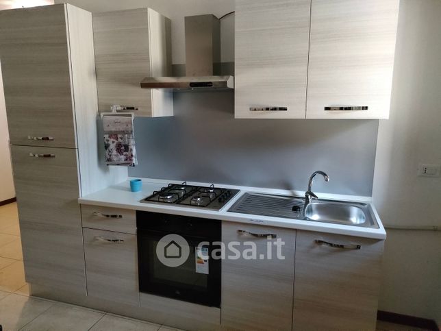 Appartamento in residenziale in Via Pergolette 5