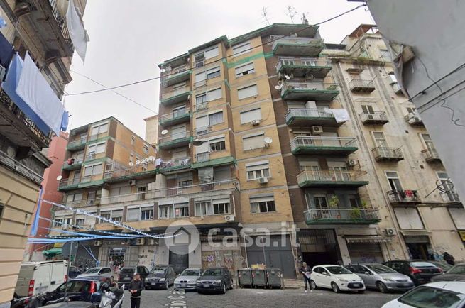 Appartamento in residenziale in Via Carriera Grande 32
