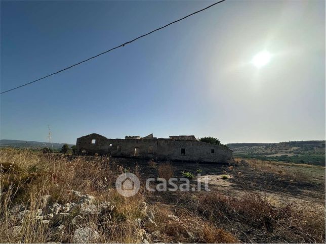 Terreno edificabile in residenziale in Strada Provinciale 11