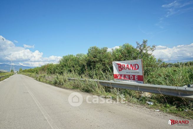 Terreno agricolo in commerciale in Via Campolongo
