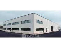 Capannone in commerciale in Via Meucci