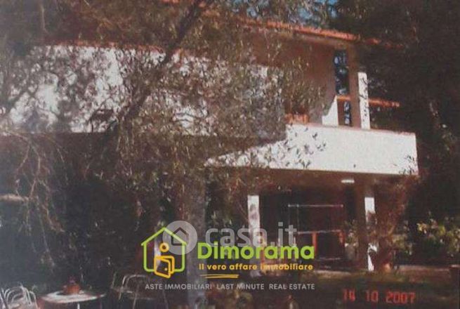 Villa in residenziale in Via Campo del Patollo 27
