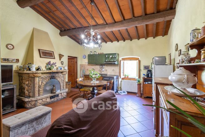 Appartamento in residenziale in Via Pian dell' Isola 67