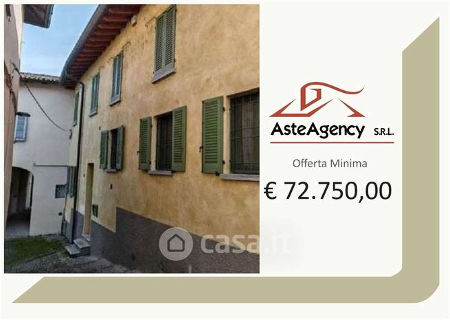 Appartamento in residenziale in Via Barnabò Visconti 5
