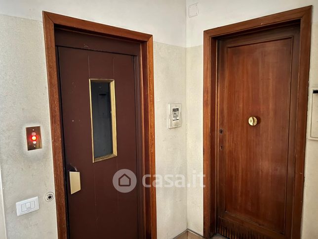 Appartamento in residenziale in Via Maragliano