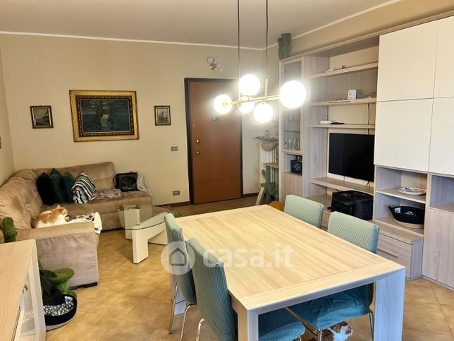 Appartamento in residenziale in Via Ferruccio Parri