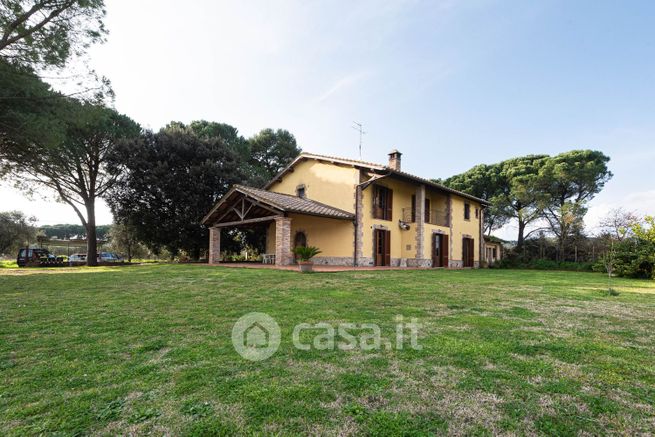 Appartamento in residenziale in Strada del Bottegone