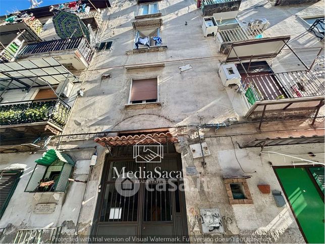 Appartamento in residenziale in Vico Nunziatella ai Miracoli 6