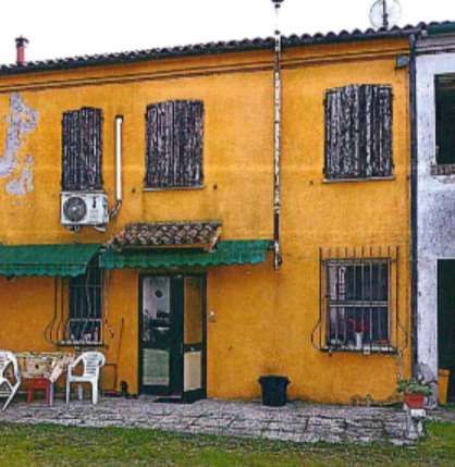 Casa indipendente in residenziale in Via Nazionale