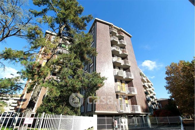 Appartamento in residenziale in Viale Giulio Cesare 354