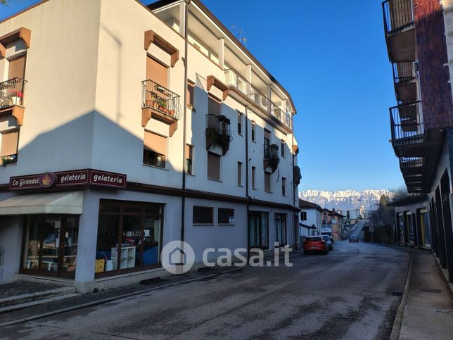 Garage/posto auto in residenziale in Via dei Caduti