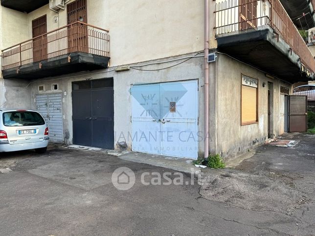 Garage/posto auto in residenziale in Via G. Marconi 35