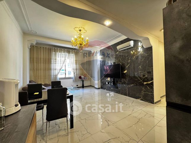 Appartamento in residenziale in Via Antonio Cantore 14