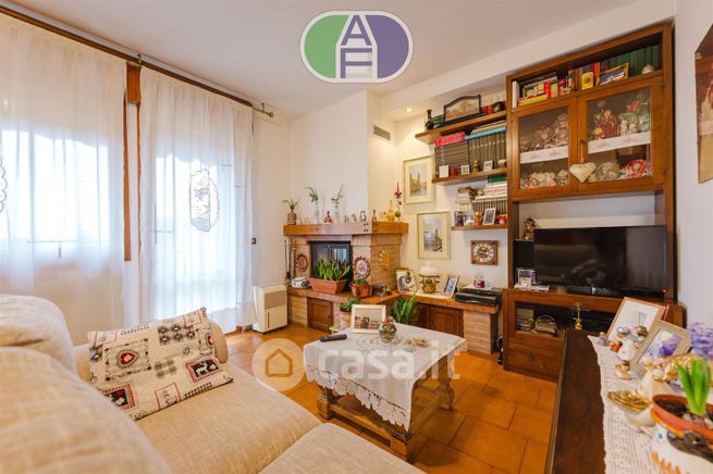 Appartamento in residenziale in Via Varotara 3