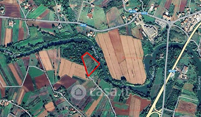 Terreno agricolo in commerciale in Via Iumari