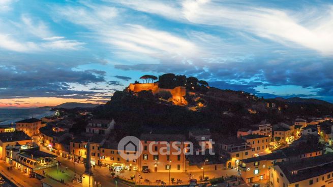 Villetta a schiera in residenziale in Via della Tartaruga 1