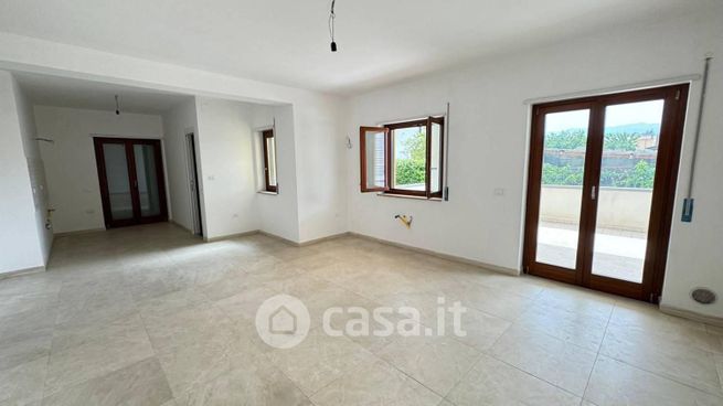 Appartamento in residenziale in Via Ettore Maiorana