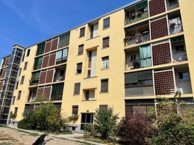 Appartamento in residenziale in Viale Omero 19