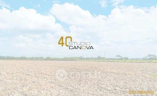 Terreno agricolo in commerciale in Via Vittorio Veneto