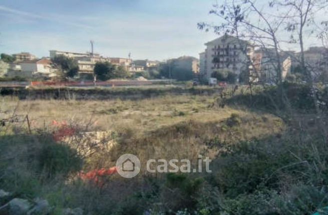 Terreno agricolo in commerciale in Corso Sandro Pertini 19