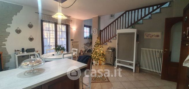 Appartamento in residenziale in Via Volvera 1