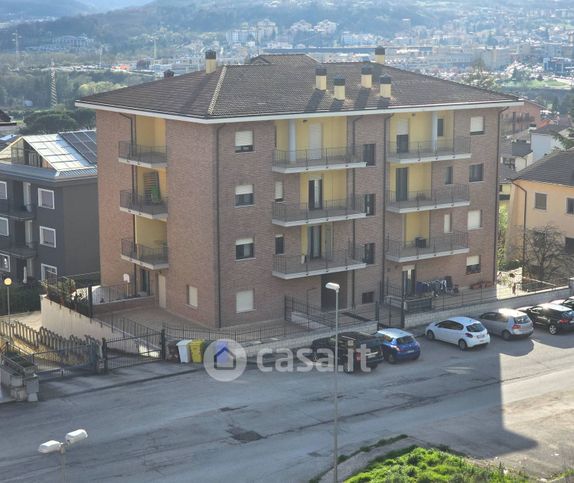 Appartamento in residenziale in Via Giovanni Pascoli 36