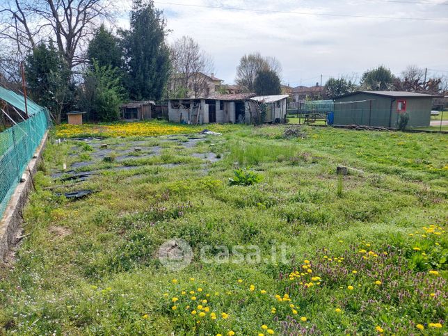 Terreno edificabile in residenziale in Via Roma